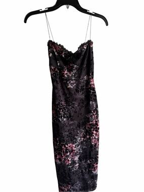 Windsor Floral Lace-Trim Slip Dress in Black and Pink size S